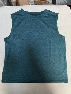 Real Essentials Heathered Hunter Green Dri-Fit Sleeveless Top